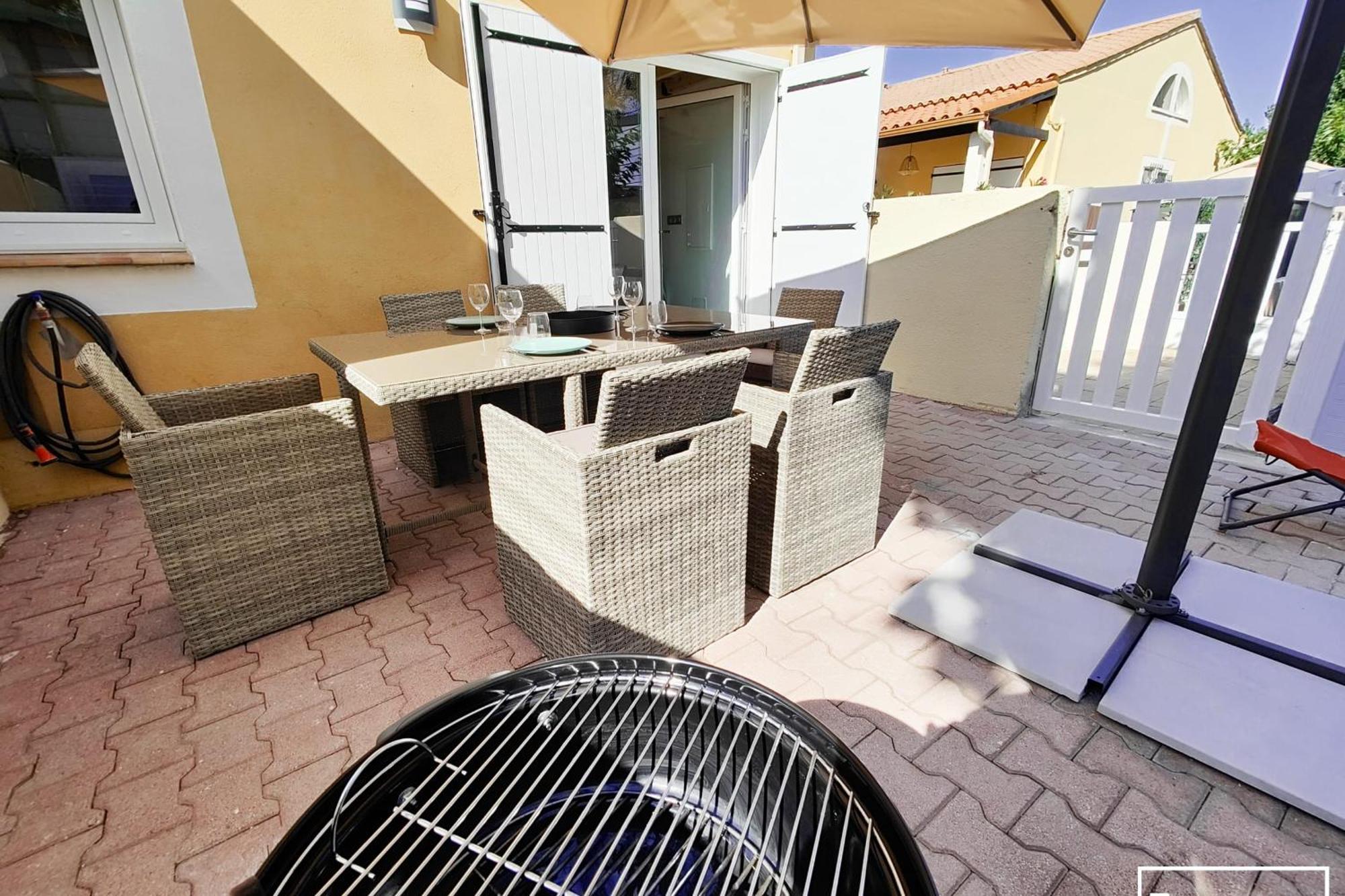 Maison Renovee Et Climatisee Avec Wifi A 600M De La Plage В'яс Екстер'єр фото